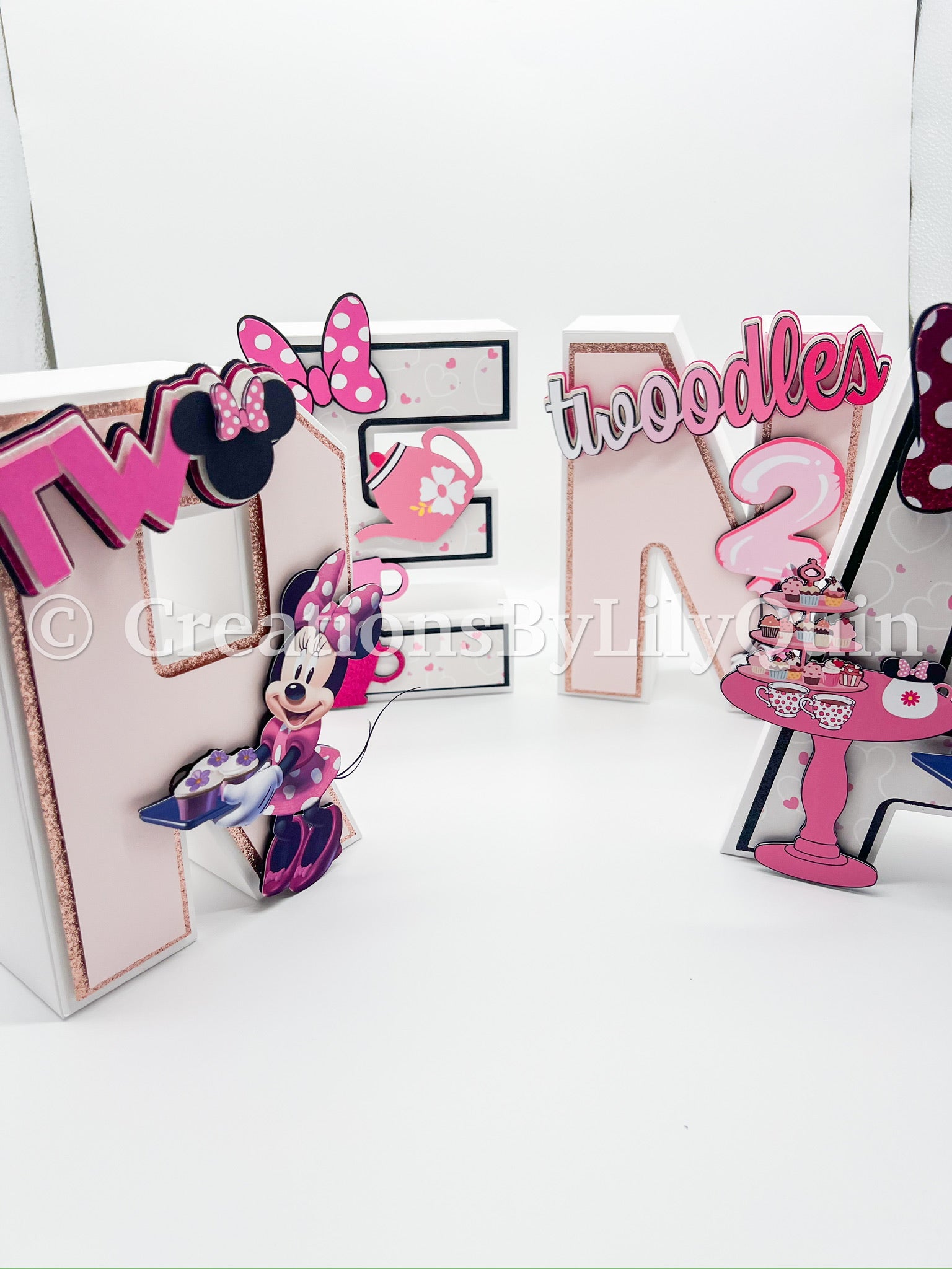 MOUSE 3D LETTERS 6"